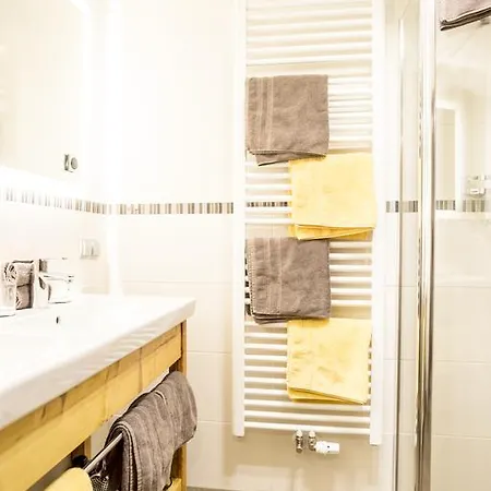 Valluga דירה מיטלברג